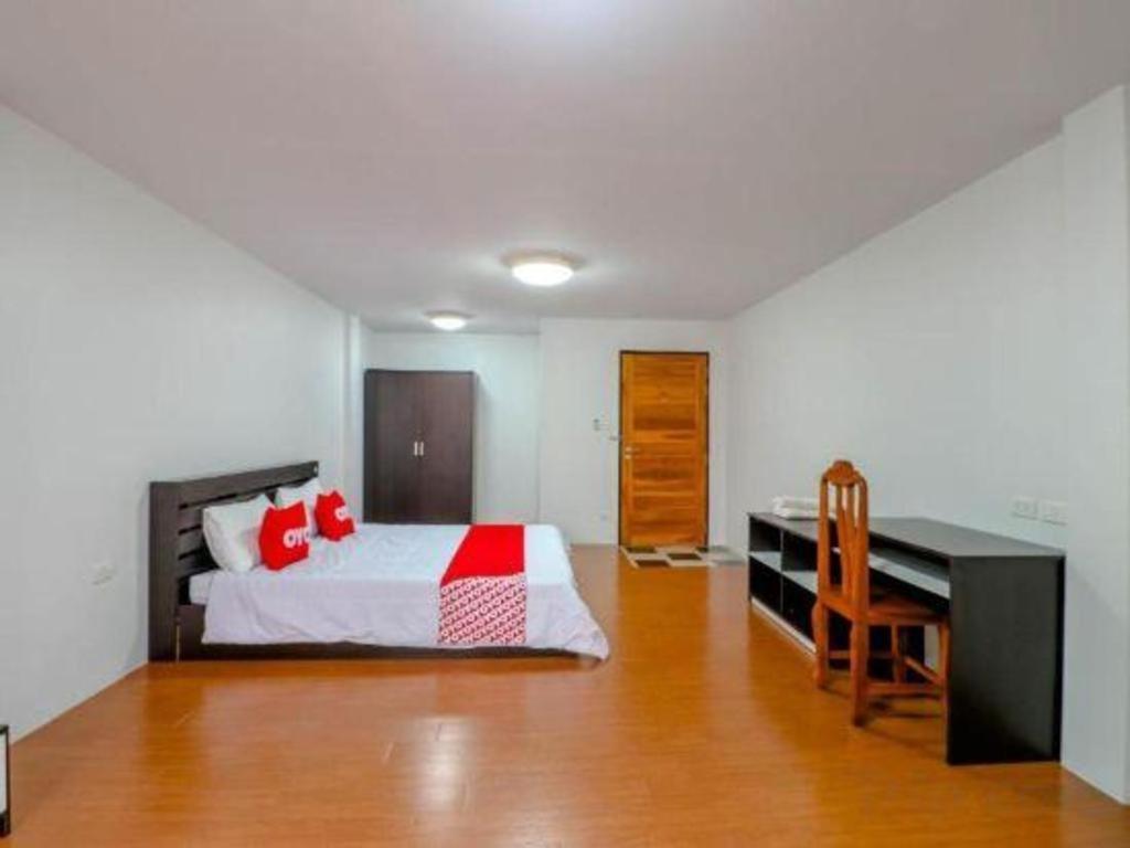 โอโย 935 เดอะ ปาล์ม อพาร์ตเมนต์ Hotel กรุงเทพมหานคร ภายนอก รูปภาพ