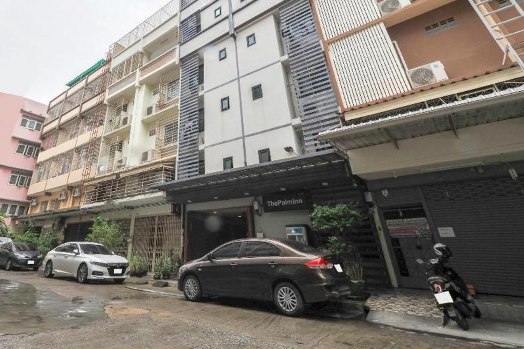 โอโย 935 เดอะ ปาล์ม อพาร์ตเมนต์ Hotel กรุงเทพมหานคร ภายนอก รูปภาพ
